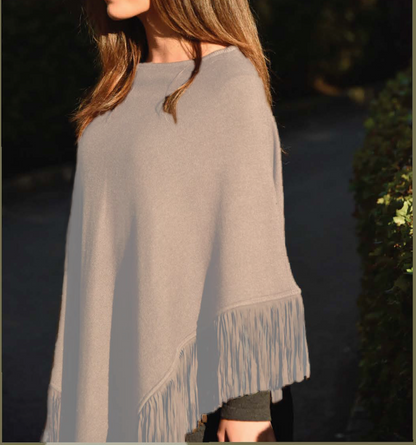 Cashmere poncho with fringe sand