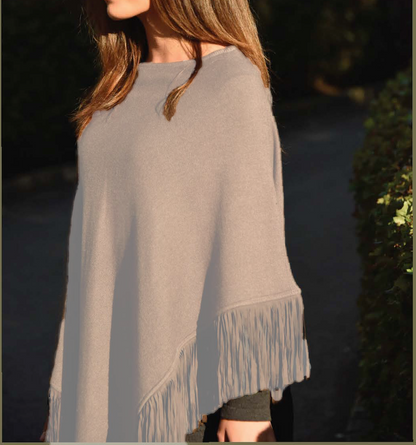 Cashmere poncho with fringe camel