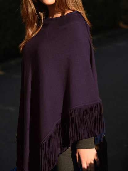 Cashmere poncho with fringe